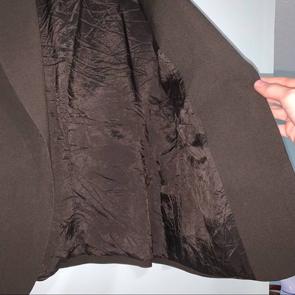 Tahari Arthur S. Levine size 4P chocolate brown blazer - Picture 7 of 12
